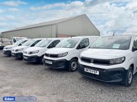 USED 2023 23 RENAULT TRAFIC 2.0 dCi Blue SL30 Extra L1 H1 Euro 6 (s/s) (130 ps) APPLE CAR PLAY + AIR CON