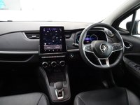 USED 2023 23 RENAULT ZOE R135 EV50 52kWh Iconic Hatchback 5dr Electric Auto (Boost Charge) (134 bhp) SAT NAV-APPLECARPLAY-HTD SEATS