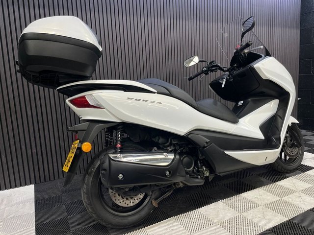 View our HONDA Forza 300