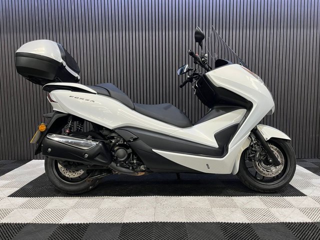 View our HONDA Forza 300