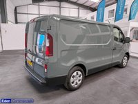 USED 2023 23 RENAULT TRAFIC 2.0 dCi Blue SL30 Advance Panel Van 5dr Diesel Manual L1 H1 Euro 6 (s/s) (130 ps) ONE OWNER LOW MILAGE ULEZ VAN