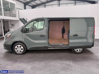 USED 2023 23 RENAULT TRAFIC 2.0 dCi Blue SL30 Advance Panel Van 5dr Diesel Manual L1 H1 Euro 6 (s/s) (130 ps) ONE OWNER LOW MILAGE ULEZ VAN