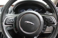 USED 2015 02 JAGUAR XJ 3.0d V6 Premium Luxury Saloon 4dr Diesel Auto Euro 5 (stop/start) (LWB) (275 ps) 