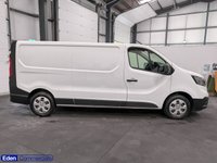 USED 2023 73 RENAULT TRAFIC 2.0 dCi Blue LL30 Start Panel Van 5dr Diesel Manual L2 H1 Euro 6 (s/s) (130 ps) 
