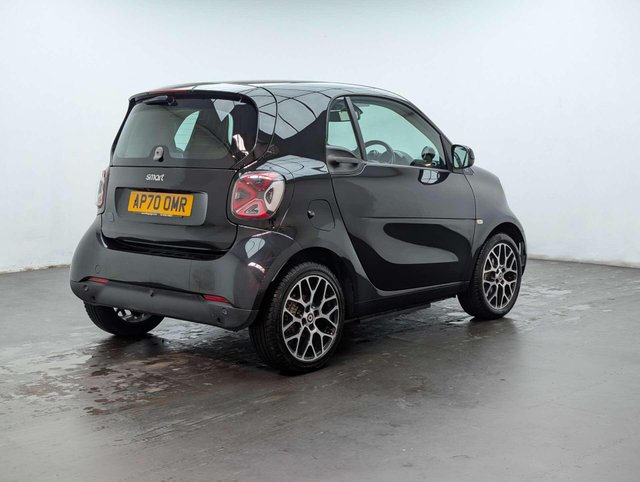 USED 2020 70 SMART FORTWO EQ fortwo Prime Exclusive 3dr CLICK+COLLECT / HOME DELIVERY