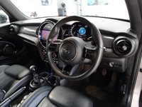 USED 2022 22 MINI HATCH 1.5 Cooper Exclusive Hatchback 3dr Petrol Manual Euro 6 (s/s) (136 ps) SAT NAV-HTD LEATHER-CAMERA