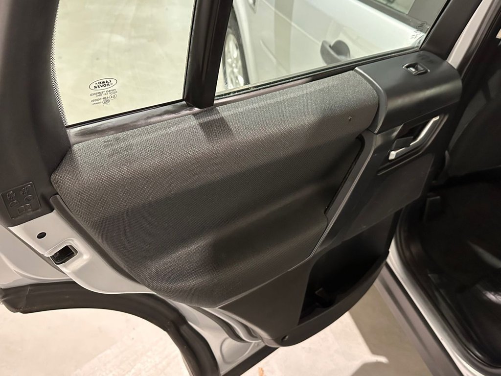 USED 2011 61 LAND ROVER FREELANDER 2 2.2 TD4 S SUV 5dr Diesel CommandShift 4WD Euro 5 (150 ps) 
