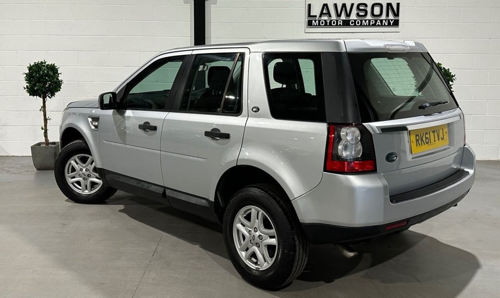 USED 2011 61 LAND ROVER FREELANDER 2 2.2 TD4 S SUV 5dr Diesel CommandShift 4WD Euro 5 (150 ps) 