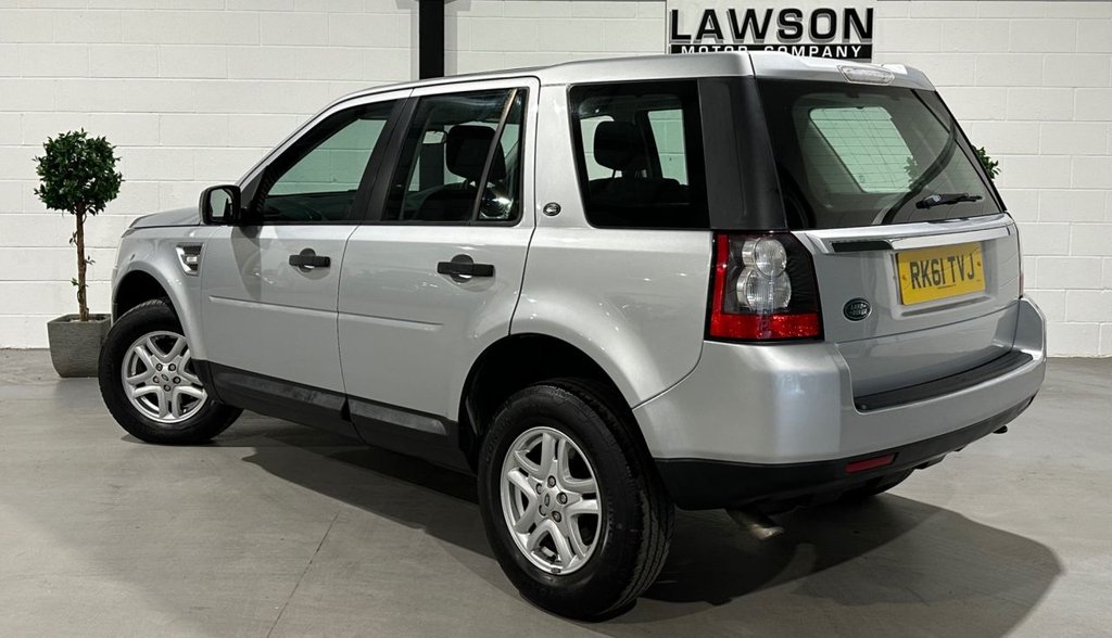 USED 2011 61 LAND ROVER FREELANDER 2 2.2 TD4 S SUV 5dr Diesel CommandShift 4WD Euro 5 (150 ps) 