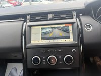 USED 2018 68 LAND ROVER DISCOVERY 3.0 SD V6 SE SUV 5dr Diesel Auto 4WD Euro 6 (s/s) (306 ps) 7 SEATER. AUTOMATIC. STUNNING. SAT NAV. 19 INCH ALLOYS. FULL LEATHER.