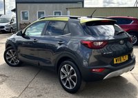USED 2018 18 KIA STONIC 1.6 CRDi First Edition SUV 5dr Diesel Manual Euro 6 (s/s) (108 bhp) - APPLE CAR PLAY - SAT NAV - PART LEATHER - HEATED SEATS & STEERING - REVERSE CAMERA - P/SENSORS - CRUISE