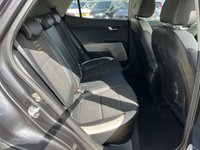 USED 2018 18 KIA STONIC 1.6 CRDi First Edition SUV 5dr Diesel Manual Euro 6 (s/s) (108 bhp) - APPLE CAR PLAY - SAT NAV - PART LEATHER - HEATED SEATS & STEERING - REVERSE CAMERA - P/SENSORS - CRUISE