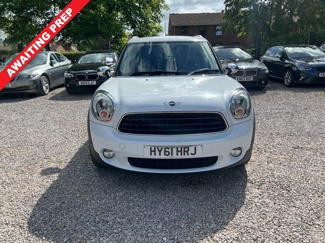 View our MINI COUNTRYMAN