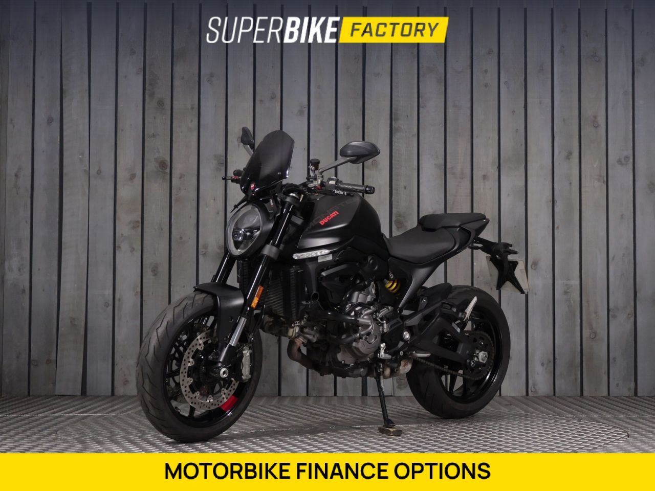 DUCATI Monster 937
