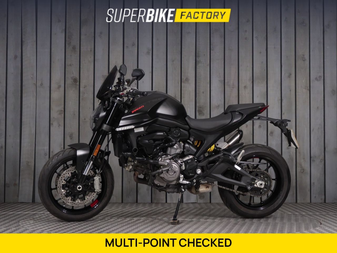 DUCATI Monster 937