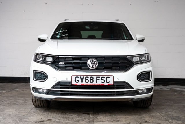 View our VOLKSWAGEN T-ROC