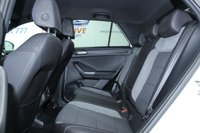 USED 2019 69 VOLKSWAGEN T-ROC 1.6 TDI R-Line SUV 5dr Diesel Manual Euro 6 (s/s) (115 ps) 