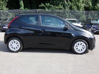 USED 2021 71 TOYOTA AYGO 1.0 VVT-i X-Play TSS 5d x-shift 70 APPLE CARPLAY / ANDROID AUTO (GIVES YOU SAT NAV), REVERSING CAMERA, DAB RADIO, BLUETOOTH PHONE & MUSIC, AUX & USB INPUTS, AUTOMATIC GEARBOX, LED DAYTIME RUNNING LIGHTS, LEATHER TIPTRONIC MULTIFUNCTION STEERING WHEEL, AIR CONDITIONING, TRIP COMPUTER, ISO FIX, TYRE PRESSURE WARNING, SPEED LIMITER, ELECTRIC WINDOWS, ELECTRIC MIRRORS, FOLDING REAR SEATS, AIRBAGS WITH PASSANGER OFF, SPACE SAVER SPARE WHEEL, 1 OWNER FROM NEW, SERVICE HISTORY