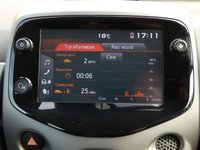 USED 2021 71 TOYOTA AYGO 1.0 VVT-i X-Play TSS 5d x-shift 70 APPLE CARPLAY / ANDROID AUTO (GIVES YOU SAT NAV), REVERSING CAMERA, DAB RADIO, BLUETOOTH PHONE & MUSIC, AUX & USB INPUTS, AUTOMATIC GEARBOX, LED DAYTIME RUNNING LIGHTS, LEATHER TIPTRONIC MULTIFUNCTION STEERING WHEEL, AIR CONDITIONING, TRIP COMPUTER, ISO FIX, TYRE PRESSURE WARNING, SPEED LIMITER, ELECTRIC WINDOWS, ELECTRIC MIRRORS, FOLDING REAR SEATS, AIRBAGS WITH PASSANGER OFF, SPACE SAVER SPARE WHEEL, 1 OWNER FROM NEW, SERVICE HISTORY
