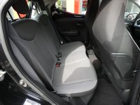 USED 2021 71 TOYOTA AYGO 1.0 VVT-i X-Play TSS 5d x-shift 70 APPLE CARPLAY / ANDROID AUTO (GIVES YOU SAT NAV), REVERSING CAMERA, DAB RADIO, BLUETOOTH PHONE & MUSIC, AUX & USB INPUTS, AUTOMATIC GEARBOX, LED DAYTIME RUNNING LIGHTS, LEATHER TIPTRONIC MULTIFUNCTION STEERING WHEEL, AIR CONDITIONING, TRIP COMPUTER, ISO FIX, TYRE PRESSURE WARNING, SPEED LIMITER, ELECTRIC WINDOWS, ELECTRIC MIRRORS, FOLDING REAR SEATS, AIRBAGS WITH PASSANGER OFF, SPACE SAVER SPARE WHEEL, 1 OWNER FROM NEW, SERVICE HISTORY