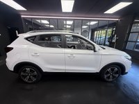 USED 2019 19 MG MG ZS 1.0 T-GDI Exclusive SUV 5dr Petrol Auto Euro 6 (111 ps) Full MG History - 2 Keys