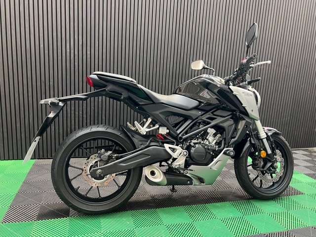 View our HONDA CB125R