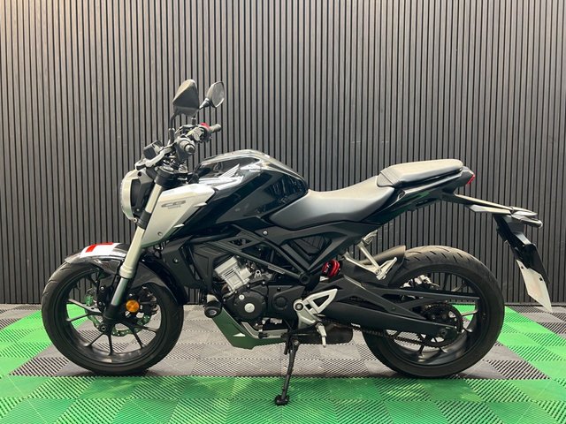 View our HONDA CB125R