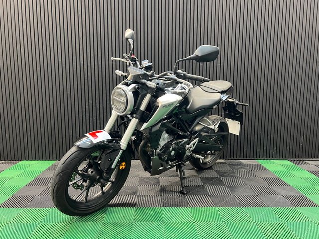 View our HONDA CB125R