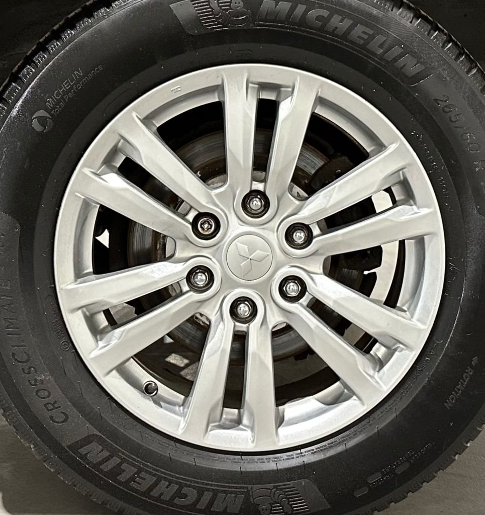 USED 2016 66 MITSUBISHI SHOGUN 3.2 DI-DC SG3 SUV 5dr Diesel Auto 4WD Euro 6 LWB (187 ps) 