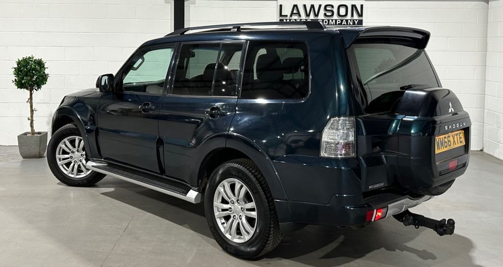 USED 2016 66 MITSUBISHI SHOGUN 3.2 DI-DC SG3 SUV 5dr Diesel Auto 4WD Euro 6 LWB (187 ps) 