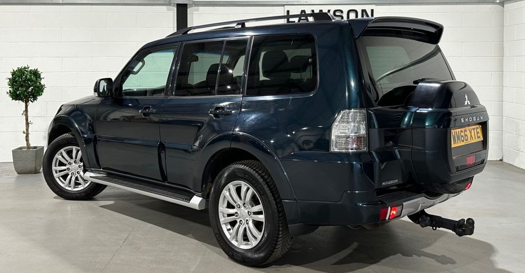 USED 2016 66 MITSUBISHI SHOGUN 3.2 DI-DC SG3 SUV 5dr Diesel Auto 4WD Euro 6 LWB (187 ps) 