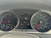 USED 2014 64 VOLKSWAGEN GOLF 1.6 TDI BlueMotion Tech Match Hatchback 5dr Diesel DSG Euro 5 (s/s) (105 ps) AUTO -- &pound;20 TAX -- FULL SERVICE HISTORY -- AD. CRUISE CONTROL