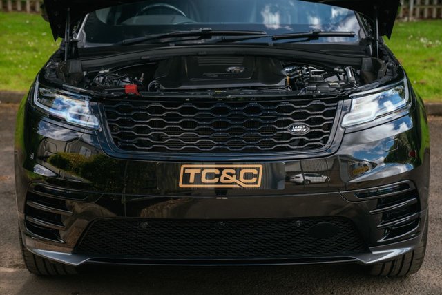 View our LAND ROVER RANGE ROVER VELAR