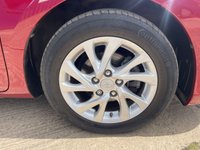 USED 2019 19 TOYOTA AURIS 1.8 VVT-h Icon Tech Hatchback 5dr Petrol Hybrid CVT Euro 6 (s/s) (136 ps) 