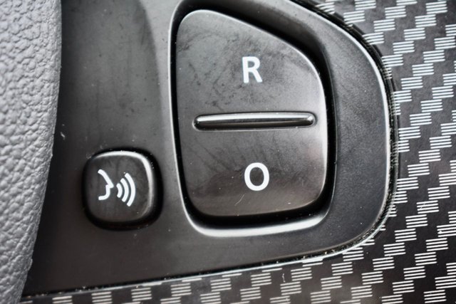 View our RENAULT CAPTUR