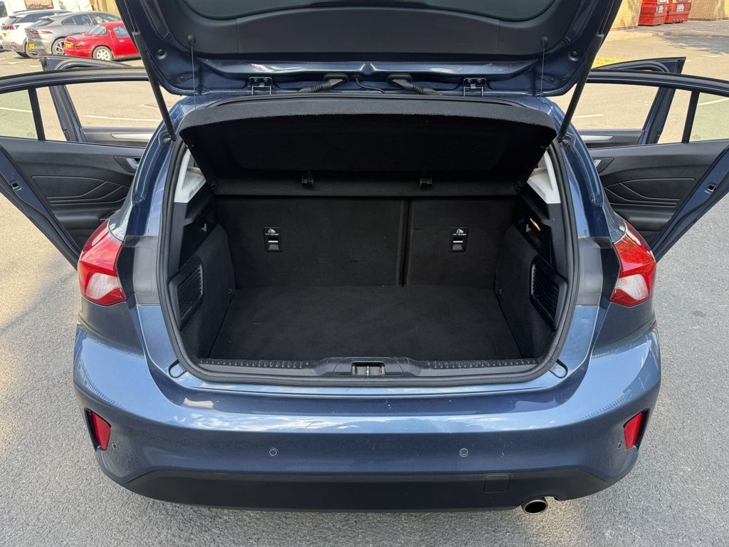 USED 2019 19 FORD FOCUS 1.0T EcoBoost Titanium Hatchback 5dr Petrol Manual Euro 6 (s/s) (125 ps) Parking Sensors, Apple CarPlay