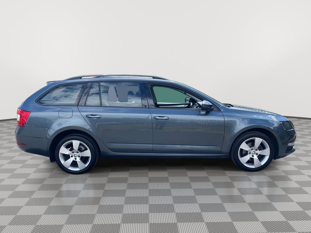 USED 2020 20 SKODA OCTAVIA 1.0 TSI SE Drive Estate 5dr Petrol Manual Euro 6 (s/s) (115 ps) Sat Nav, Parking Sensors
