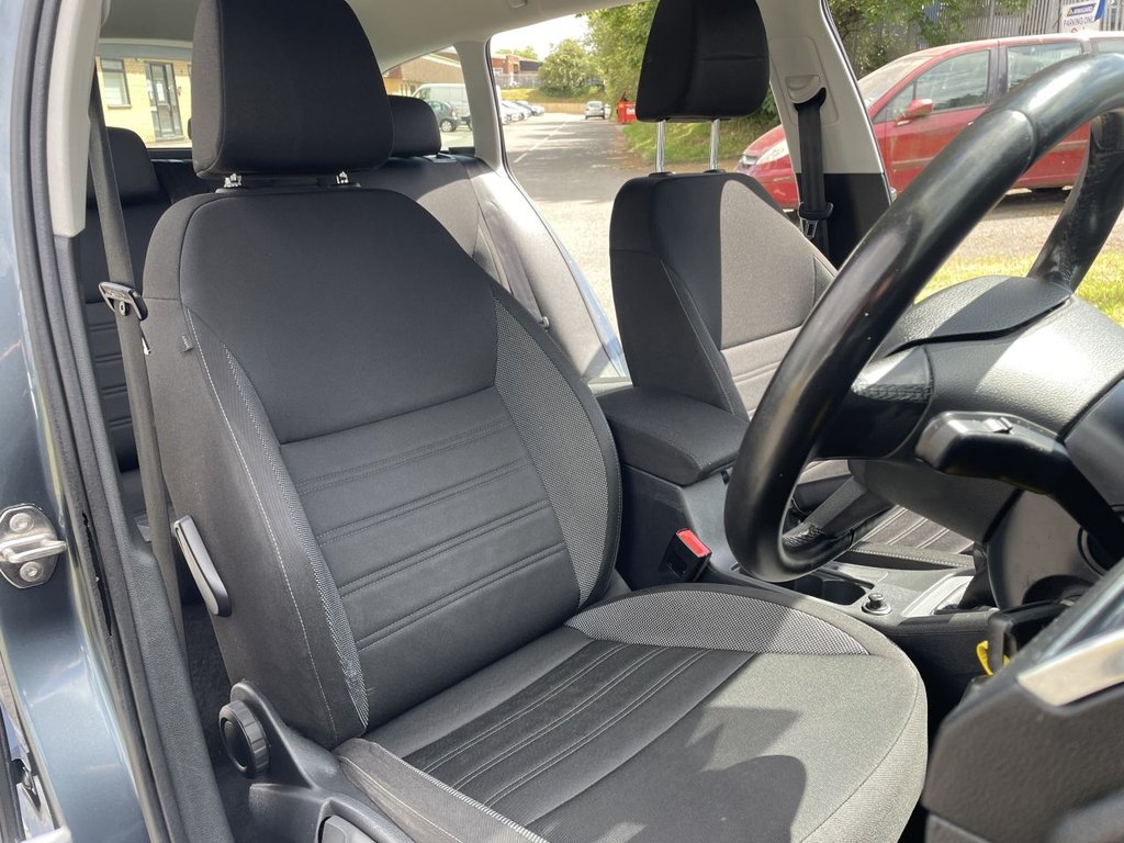 USED 2020 20 SKODA OCTAVIA 1.0 TSI SE Drive Estate 5dr Petrol Manual Euro 6 (s/s) (115 ps) Sat Nav, Parking Sensors