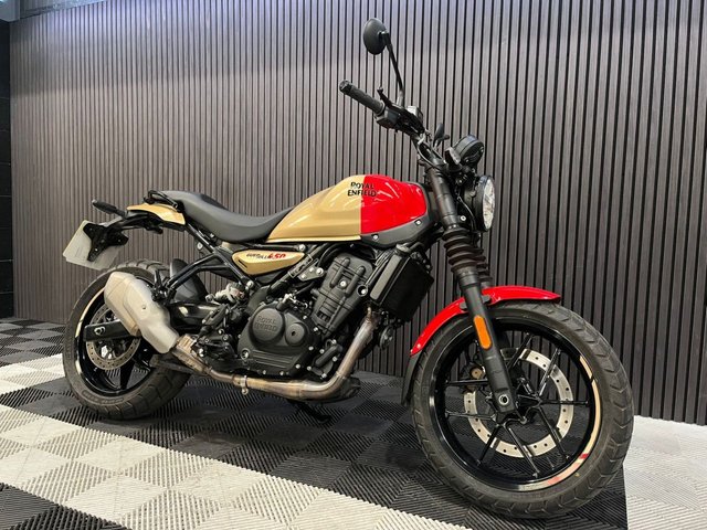 View our ROYAL ENFIELD Guerrilla 450