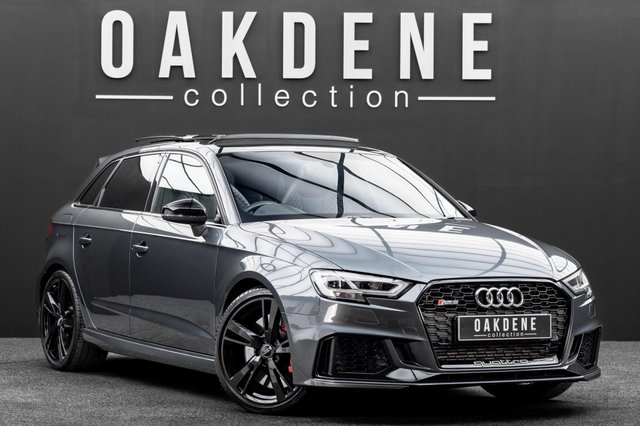 View our AUDI RS3