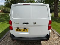 USED 2020 69 VAUXHALL VIVARO 1.5 Turbo D 2900 Edition Panel Van 5dr Diesel Manual L2 H1 Euro 6 (s/s) (100 ps) TWIN LOADING ~ LWB ~ NO VAT