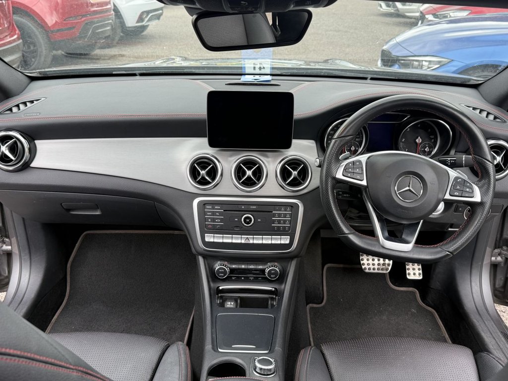 USED 2018 18 MERCEDES-BENZ GLA 2.1 GLA220d AMG Line (Premium Plus) SUV 5dr Diesel 7G-DCT 4MATIC Euro 6 (s/s) (177 ps) Pan Roof, Heated Seats