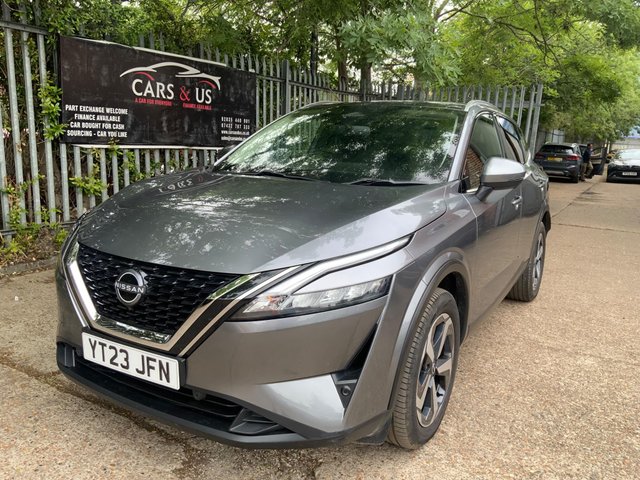 View our NISSAN QASHQAI