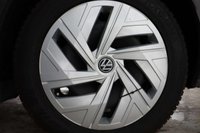 USED 2022 72 VOLKSWAGEN ID.4 Pro 77kWh Life SUV 5dr Electric Auto (174 ps) 1 OWNER, CAMERA, HEATED SEATS