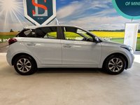 USED 2020 70 HYUNDAI I20 1.2 SE Launch Edition Hatchback 5dr Petrol Manual Euro 6 in Grey +BLUETOOTH+REVERSE CAM+SENSORS