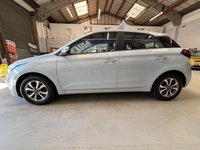 USED 2020 70 HYUNDAI I20 1.2 SE Launch Edition Hatchback 5dr Petrol Manual Euro 6 in Grey +BLUETOOTH+REVERSE CAM+SENSORS