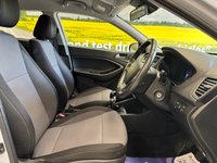 USED 2020 70 HYUNDAI I20 1.2 SE Launch Edition Hatchback 5dr Petrol Manual Euro 6 in Grey +BLUETOOTH+REVERSE CAM+SENSORS