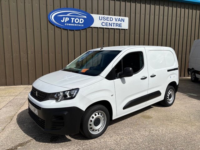 View our PEUGEOT PARTNER