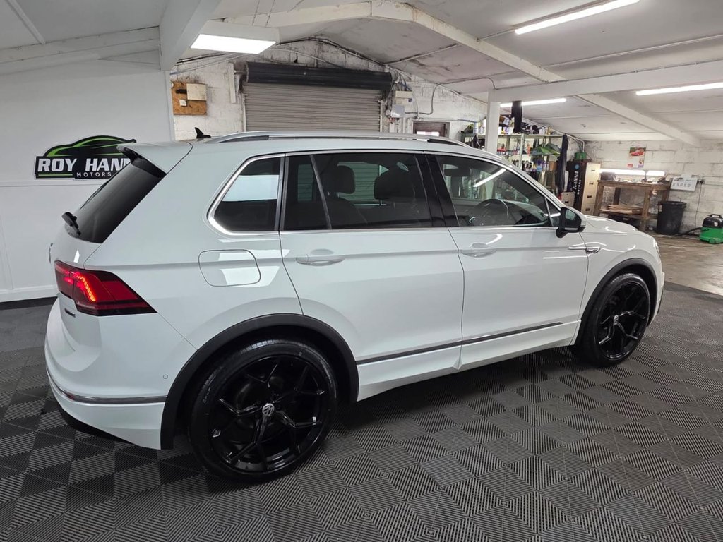 USED 2019 69 VOLKSWAGEN TIGUAN 2.0 TDI R-Line Tech SUV 5dr Diesel DSG 4Motion Euro 6 (s/s) (190 ps) Cruise control - Bluetooth