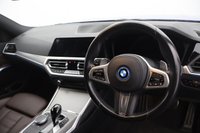 USED 2022 22 BMW 3 SERIES 2.0 330e 12kWh M Sport 4dr Auto (19